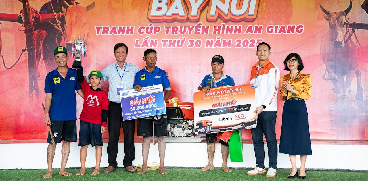Bình Điền – Tự hào đồng hành cùng di sản văn hóa Đua bò Bảy Núi