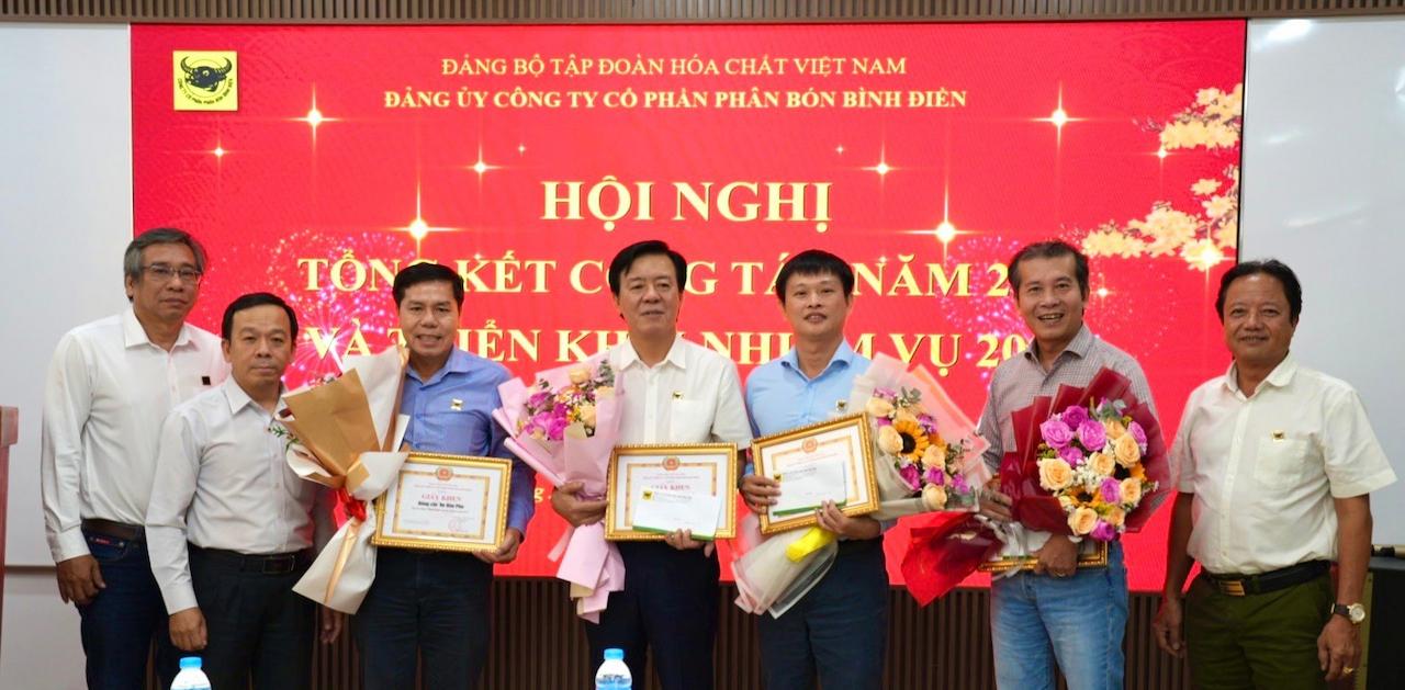 Đảng uỷ Công ty cổ phần phân bón Bình Điền tổ chức Hội nghị Tổng kết công tác năm 2023.