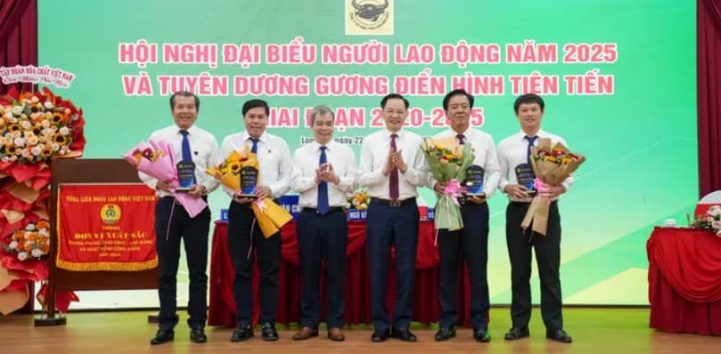Công ty Cổ phần Phân bón Bình Điền: Đảm bảo hài hòa lợi ích giữa doanh nghiệp và khách hàng