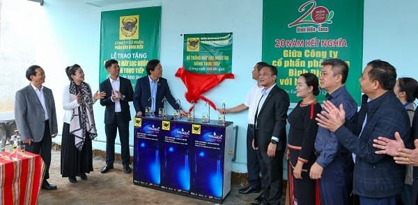 20 năm kết nghĩa giữa Công ty cổ phần Phân bón Bình Điền và Buôn Eana: Vẹn một chữ tình!
